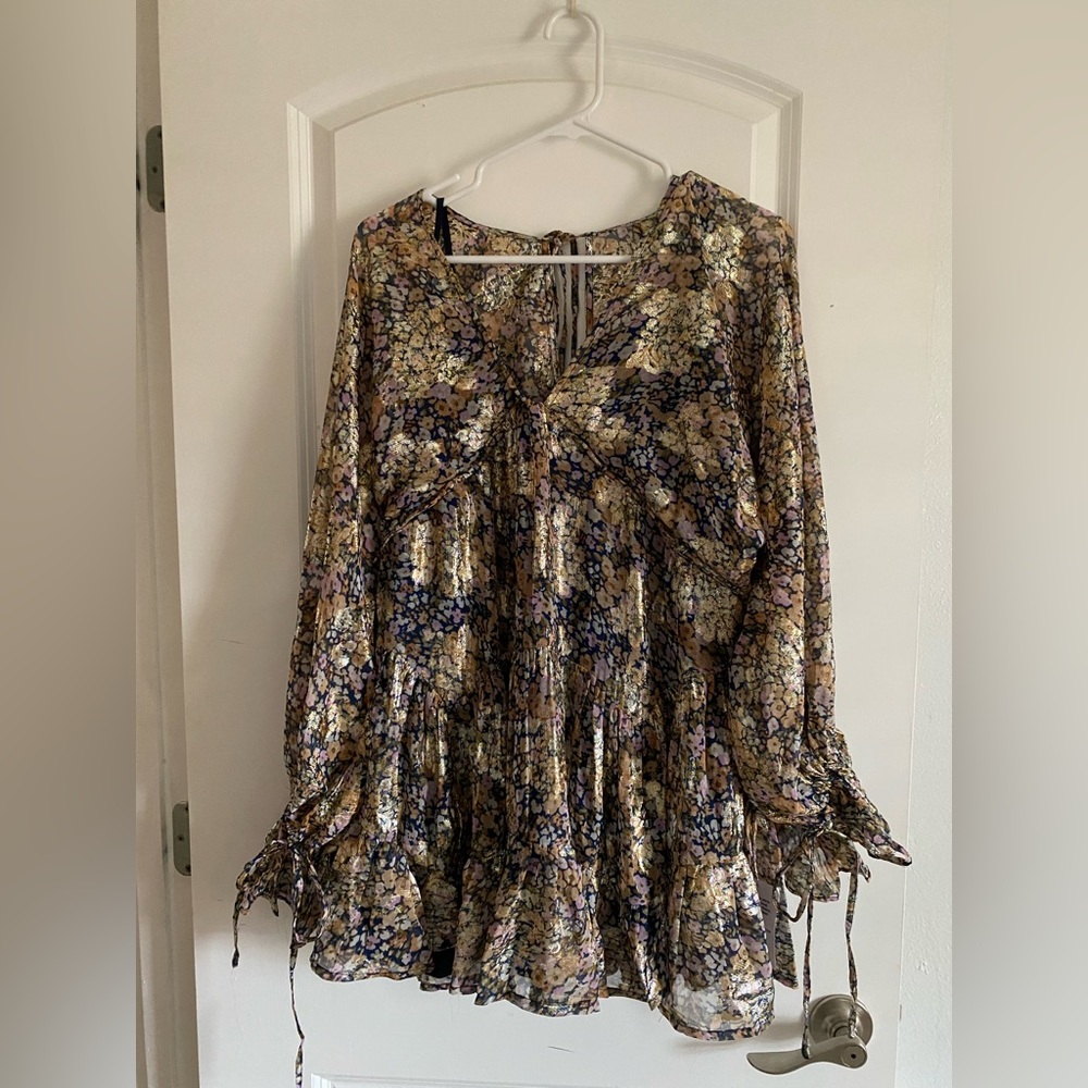 ASOS DESIGN Petite mini smock dress ditsy printed jacquard chiffon - Picture 2 of 5